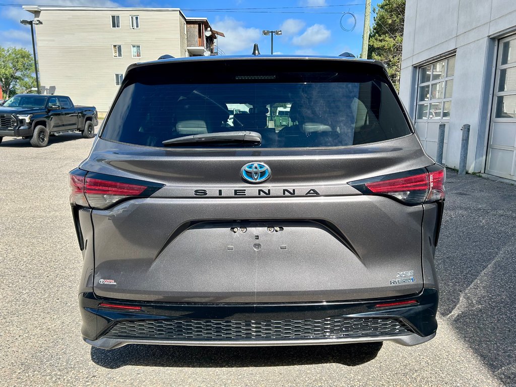 2021 Toyota Sienna XSE in Mont-Laurier, Quebec - 7 - w1024h768px