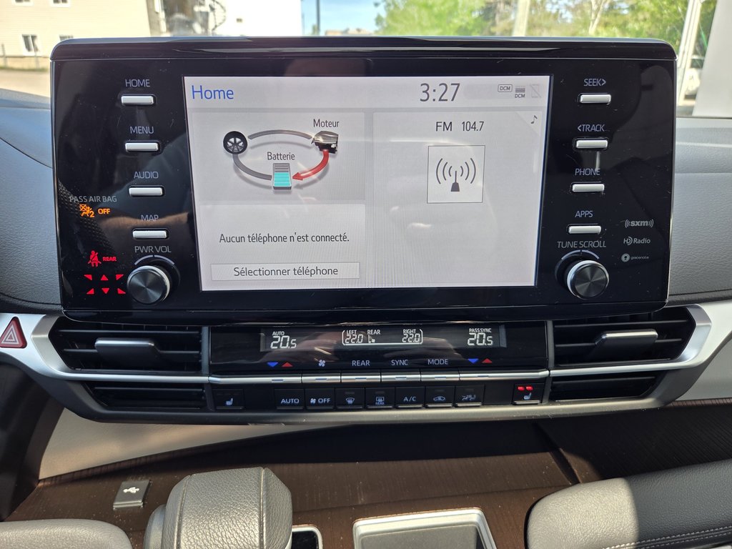 2023 Toyota Sienna XLE Hybride in Mont-Laurier, Quebec - 18 - w1024h768px