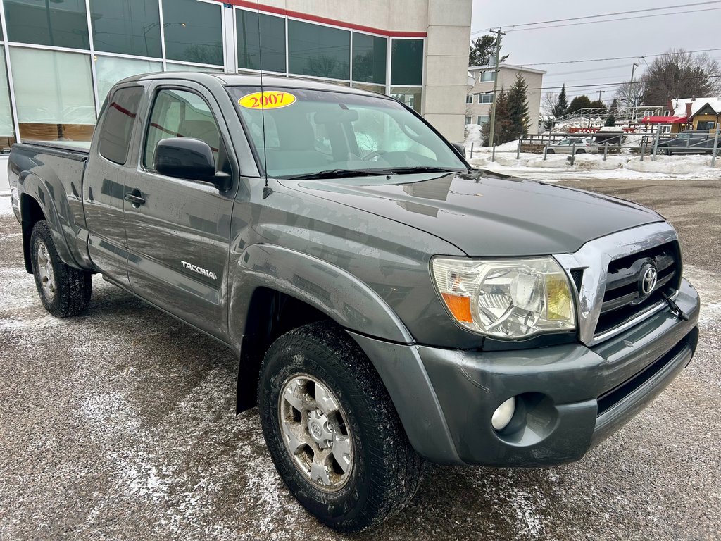 2007 Toyota Tacoma SR5 Cabine Accès V6 4x4 in Mont-Laurier, Quebec - 2 - w1024h768px