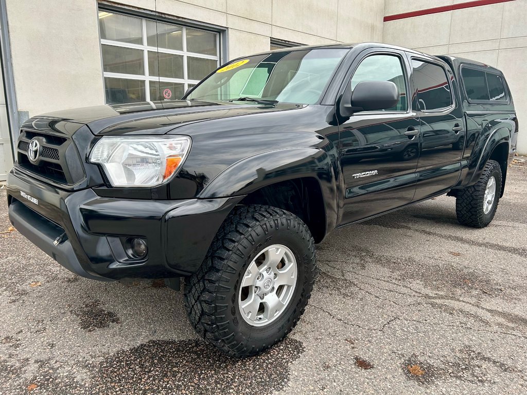 2012 Toyota Tacoma Double Cab SR5 V6 4x4 in Mont-Laurier, Quebec - 1 - w1024h768px