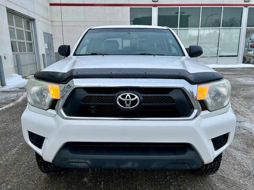 2012 Toyota Tacoma Double Cab SR5 in Mont-Laurier, Quebec - 2 - w1024h768px