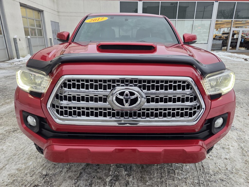 2017 Toyota Tacoma TRD Sport 4x4 V6 in Mont-Laurier, Quebec - 2 - w1024h768px