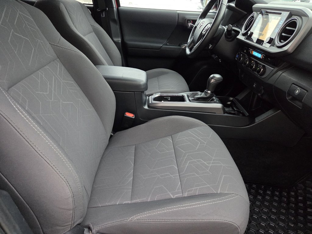 2017 Toyota Tacoma TRD Sport 4x4 V6 in Mont-Laurier, Quebec - 11 - w1024h768px