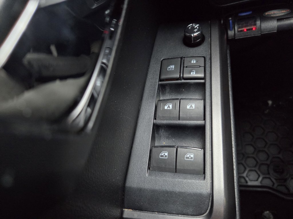 2017 Toyota Tacoma TRD Sport 4x4 V6 in Mont-Laurier, Quebec - 14 - w1024h768px