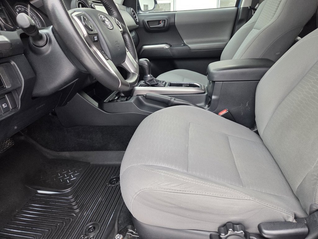 Toyota Tacoma SR5 4X4 V6 2019 à Mont-Laurier, Québec - 9 - w1024h768px