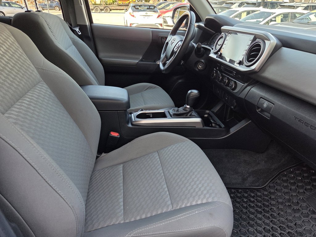 Toyota Tacoma Double Cab SR5 4x4 2021 à Mont-Laurier, Québec - 10 - w1024h768px