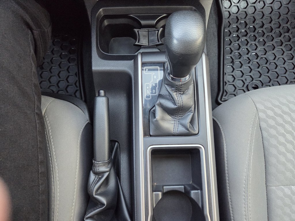 Toyota Tacoma Double Cab SR5 4x4 2021 à Mont-Laurier, Québec - 14 - w1024h768px