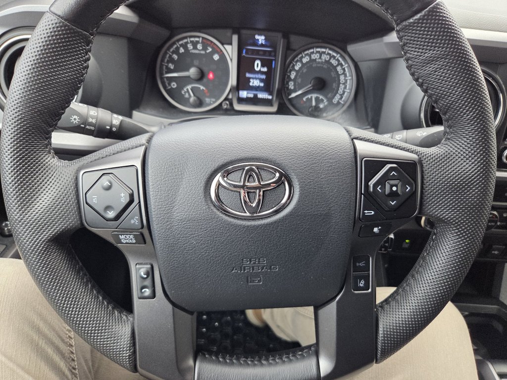 2023 Toyota Tacoma TRD Sport 4x4 V6 in Mont-Laurier, Quebec - 17 - w1024h768px