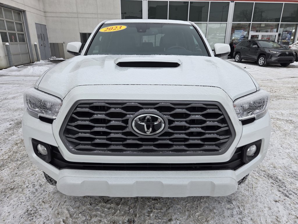 2023 Toyota Tacoma TRD Sport 4x4 V6 in Mont-Laurier, Quebec - 2 - w1024h768px