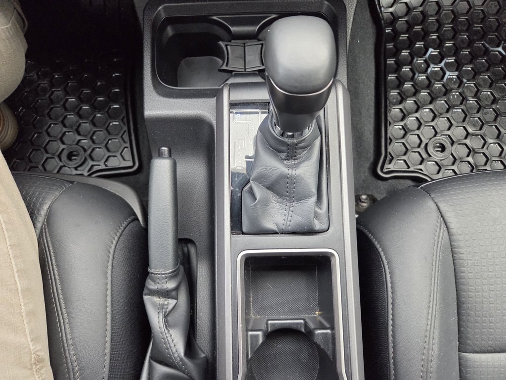 2023 Toyota Tacoma TRD Sport 4x4 V6 in Mont-Laurier, Quebec - 14 - w1024h768px