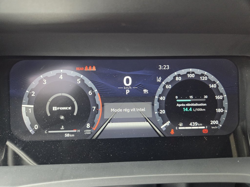 2025 Toyota Tacoma BASE in Mont-Laurier, Quebec - 12 - w1024h768px