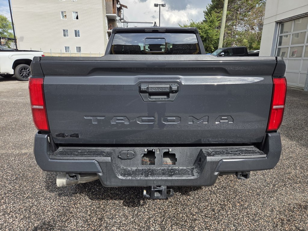 2025 Toyota Tacoma BASE in Mont-Laurier, Quebec - 5 - w1024h768px