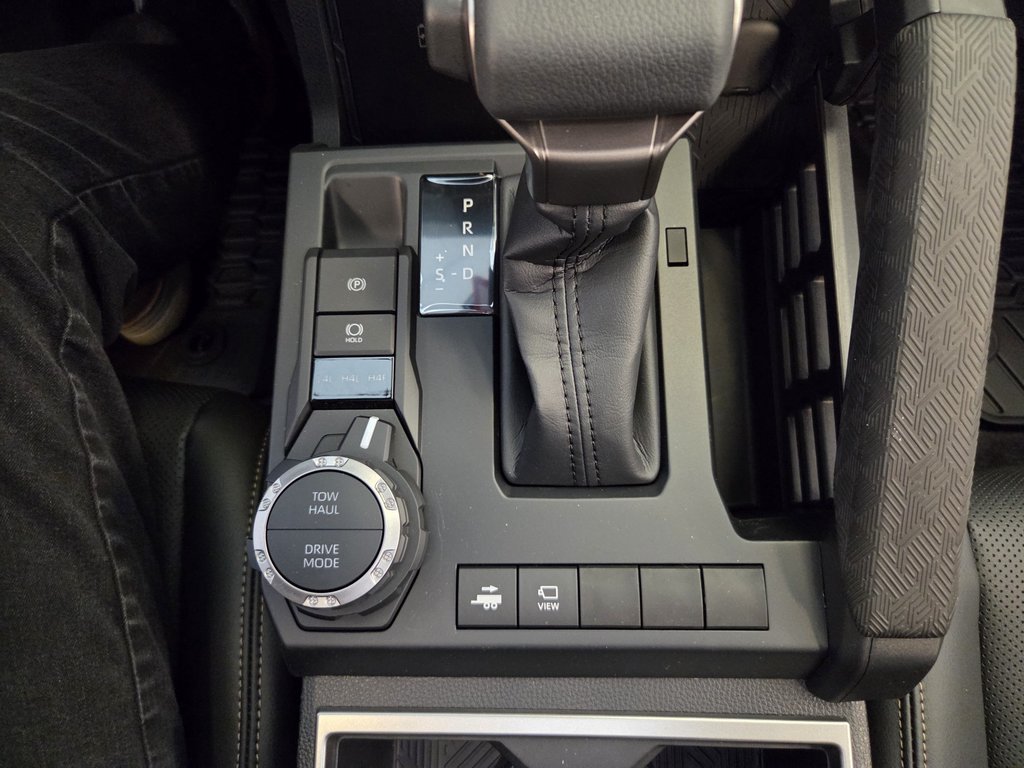 2025 Toyota TACOMA HYBRIDE in Mont-Laurier, Quebec - 15 - w1024h768px