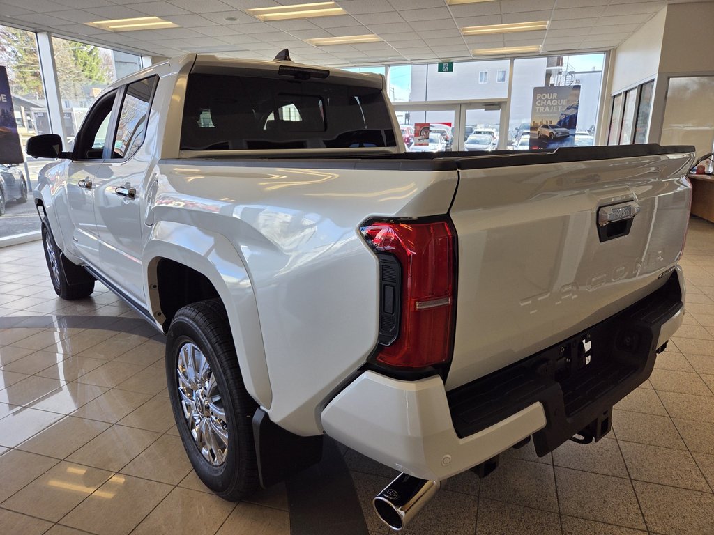 2025 Toyota TACOMA HYBRIDE in Mont-Laurier, Quebec - 7 - w1024h768px