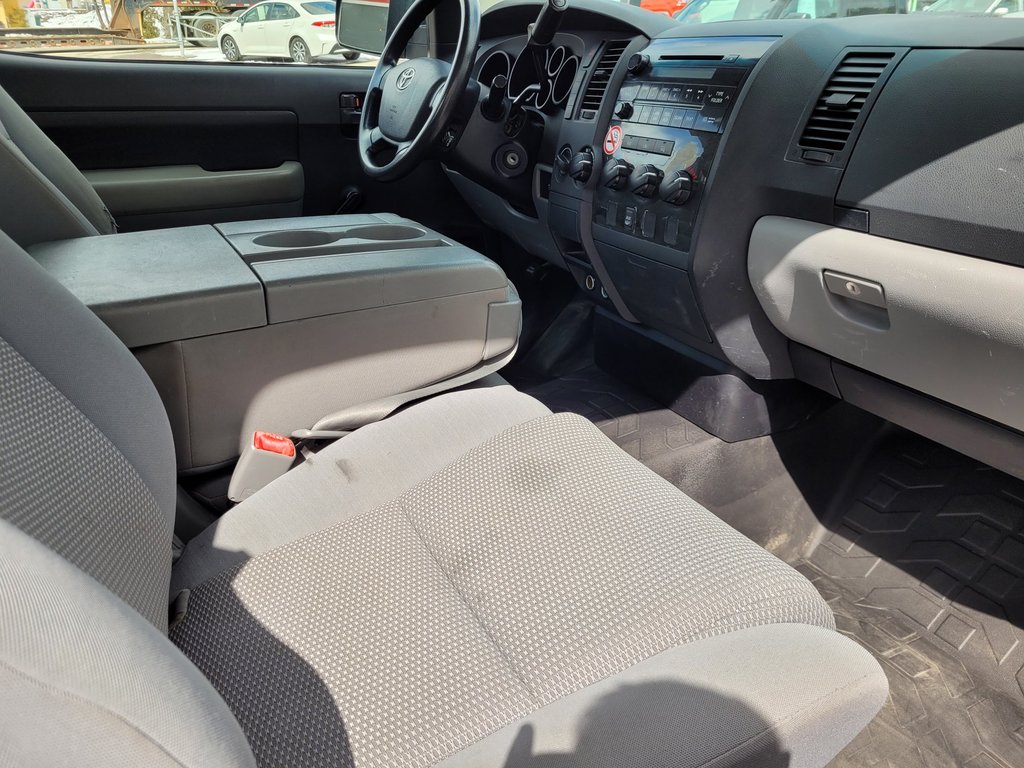 Toyota Tundra Cabine simple Boite de 8 pieds V8 4x4 2010 à Mont-Laurier, Québec - 11 - w1024h768px