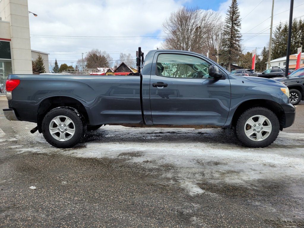 Toyota Tundra Cabine simple Boite de 8 pieds V8 4x4 2010 à Mont-Laurier, Québec - 4 - w1024h768px