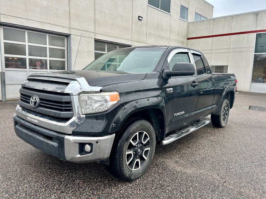 2015 Toyota Tundra Double Cab SR5 TRD Off-Road 4x4 in Mont-Laurier, Quebec - 1 - w1024h768px