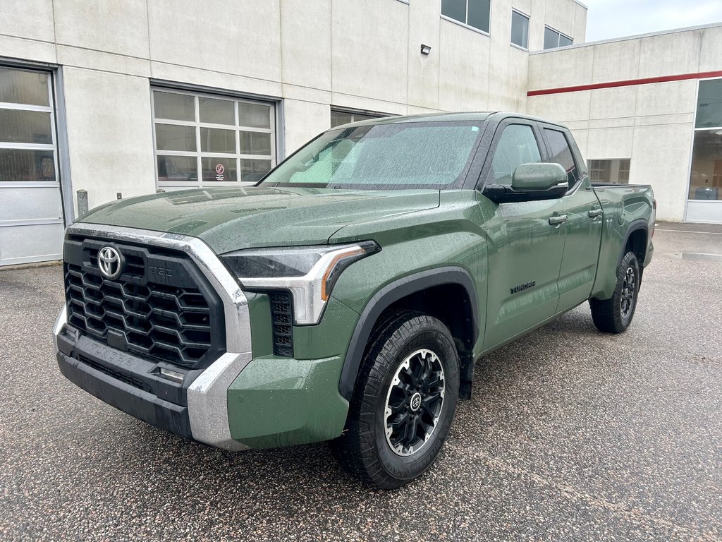 2022 Toyota Tundra SR5 Double cab TRD Off-Road 4x4 in Mont-Laurier, Quebec - 1 - w1024h768px