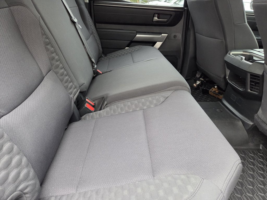 Toyota Tundra SR5 CrewMax TRD Off-Road 4X4 2022 à Mont-Laurier, Québec - 12 - w1024h768px