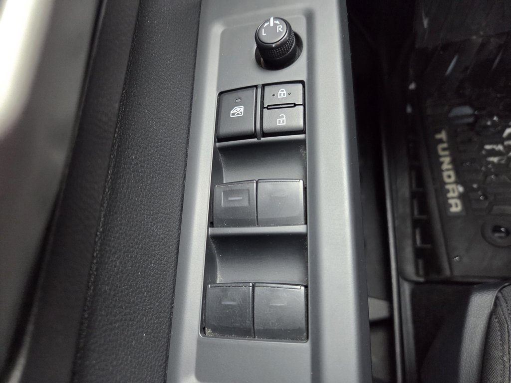 2022 Toyota Tundra SR5 CrewMax TRD Off-Road 4X4 in Mont-Laurier, Quebec - 14 - w1024h768px