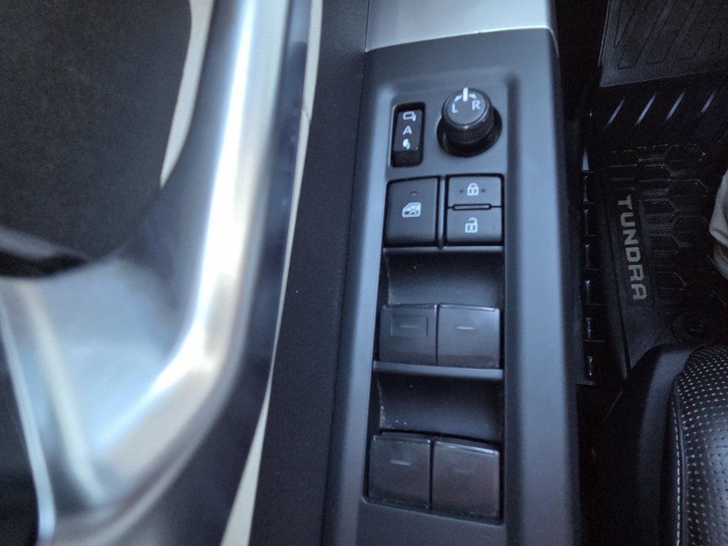 2023 Toyota Tundra Capstone Hybrid Crewmax in Mont-Laurier, Quebec - 11 - w1024h768px