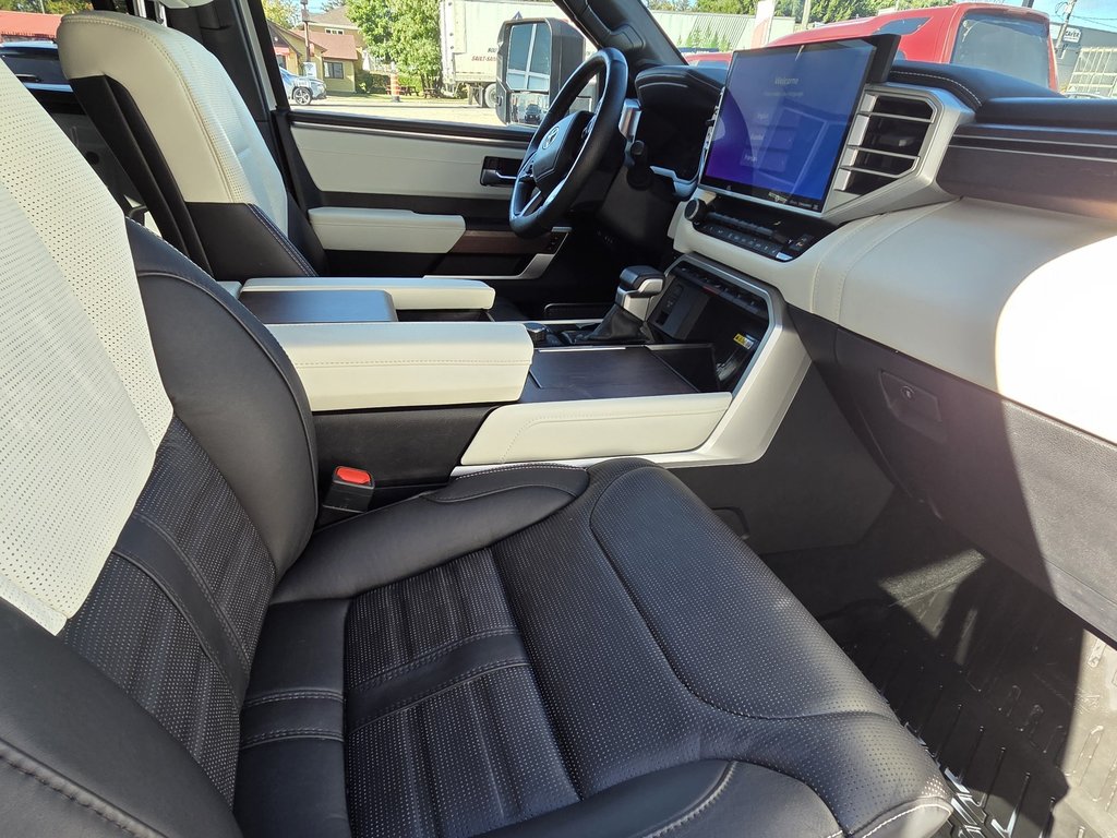 2023 Toyota Tundra Capstone Hybrid Crewmax in Mont-Laurier, Quebec - 9 - w1024h768px