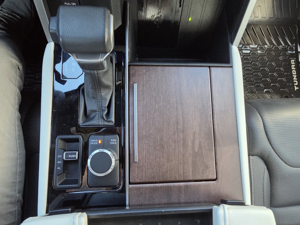 2023 Toyota Tundra Capstone Hybrid Crewmax in Mont-Laurier, Quebec - 13 - w1024h768px