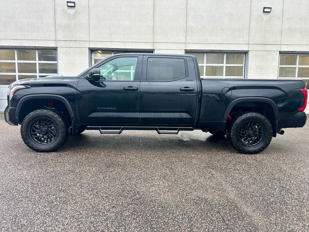 2024 Toyota Tundra Limited Hybrid in Mont-Laurier, Quebec - 5 - w1024h768px