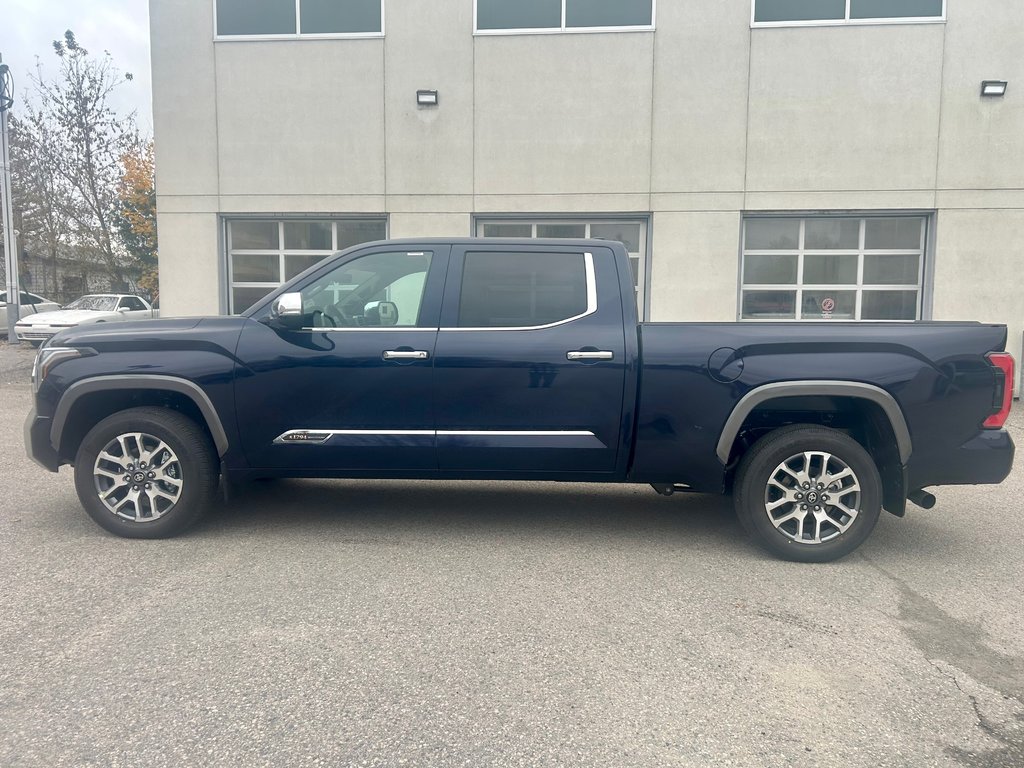 Toyota Tundra Platinum 2025 à Mont-Laurier, Québec - 8 - w1024h768px