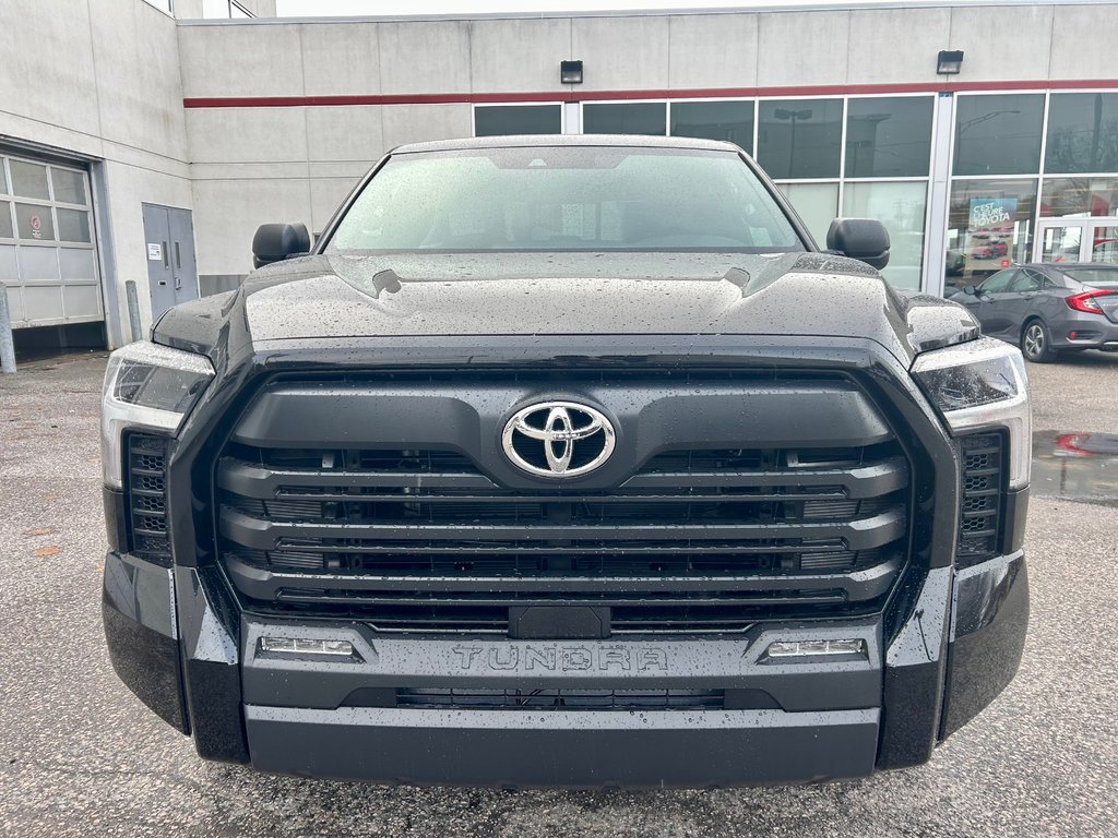 Toyota Tundra SR5 2025 à Mont-Laurier, Québec - 2 - w1024h768px