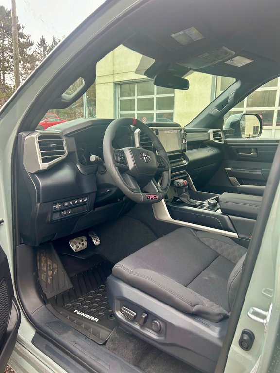 Toyota Tundra SR5 2025 à Mont-Laurier, Québec - 14 - w1024h768px