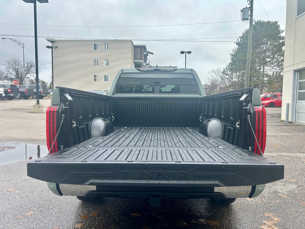 Toyota Tundra SR5 2025 à Mont-Laurier, Québec - 12 - w1024h768px