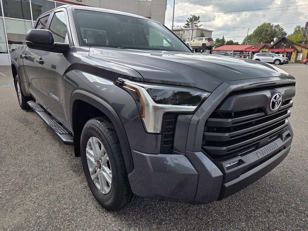 2025 Toyota Tundra SR5 in Mont-Laurier, Quebec - 3 - w1024h768px