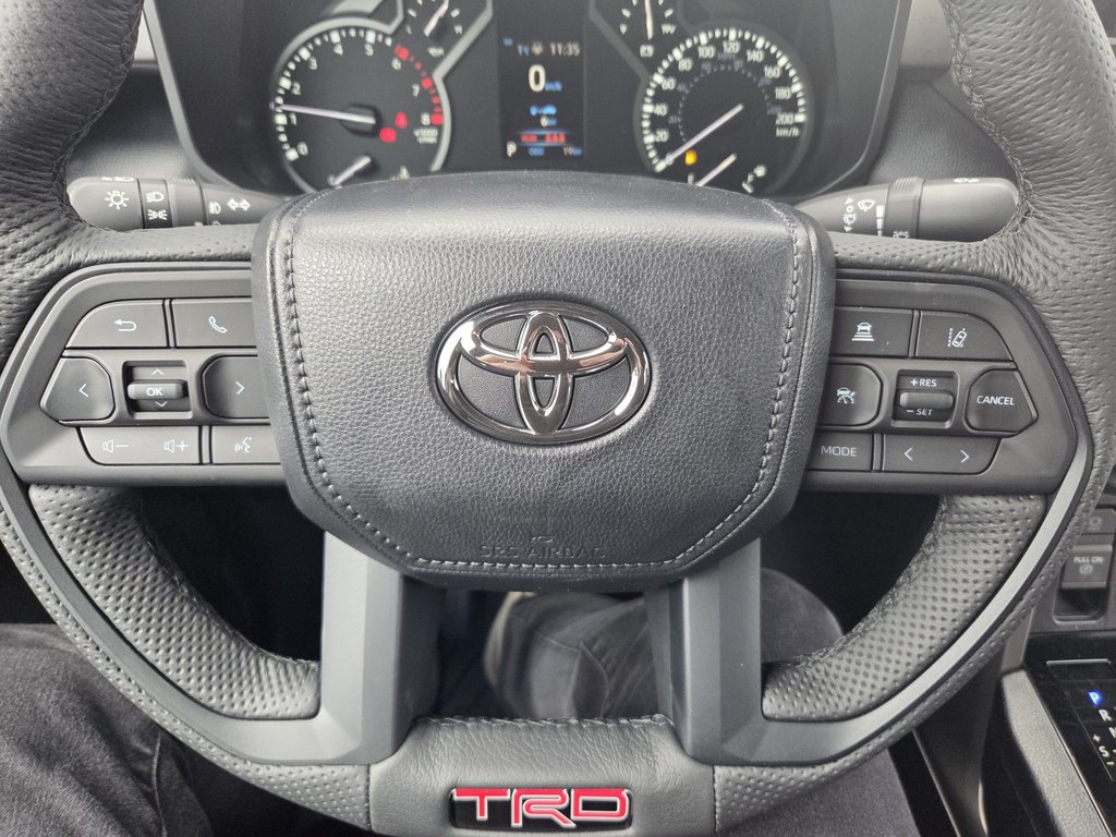 2026 Toyota TUNDRA SR5 in Mont-Laurier, Quebec - 11 - w1024h768px