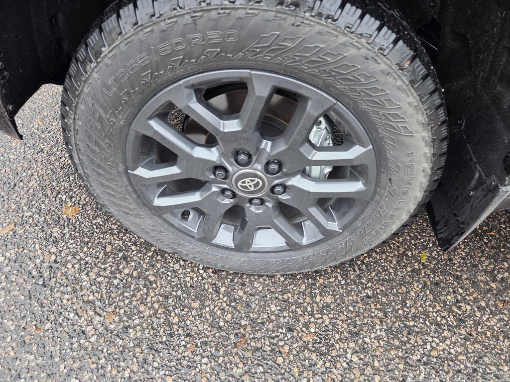 2026 Toyota TUNDRA PLATINE in Mont-Laurier, Quebec - 6 - w1024h768px