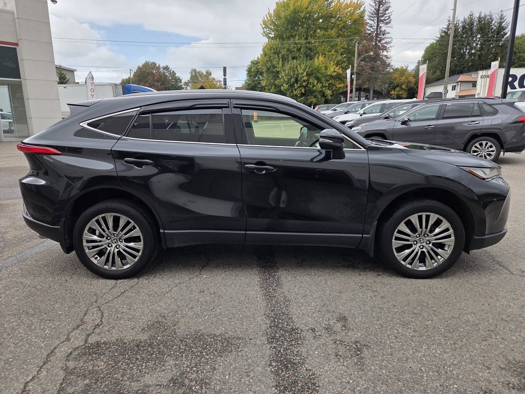 2022 Toyota Venza XLE Hybride AWD in Mont-Laurier, Quebec - 4 - w1024h768px