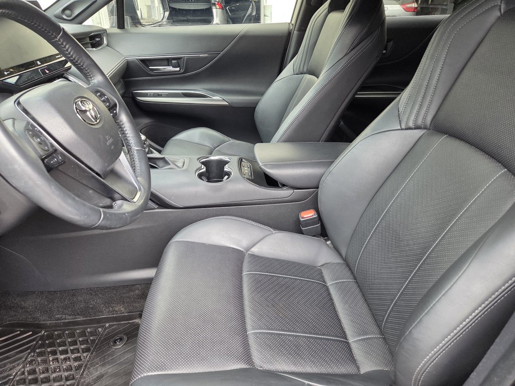 2022 Toyota Venza XLE Hybride AWD in Mont-Laurier, Quebec - 10 - w1024h768px