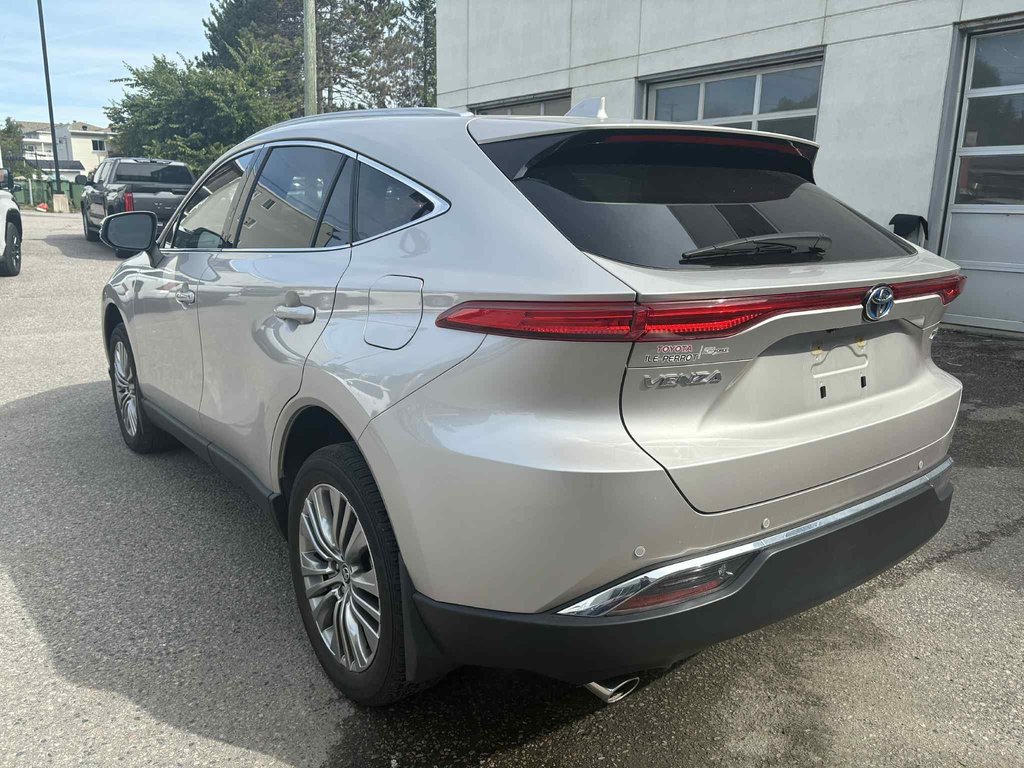 2024 Toyota Venza XLE AWD 2024 in Mont-Laurier, Quebec - 7 - w1024h768px