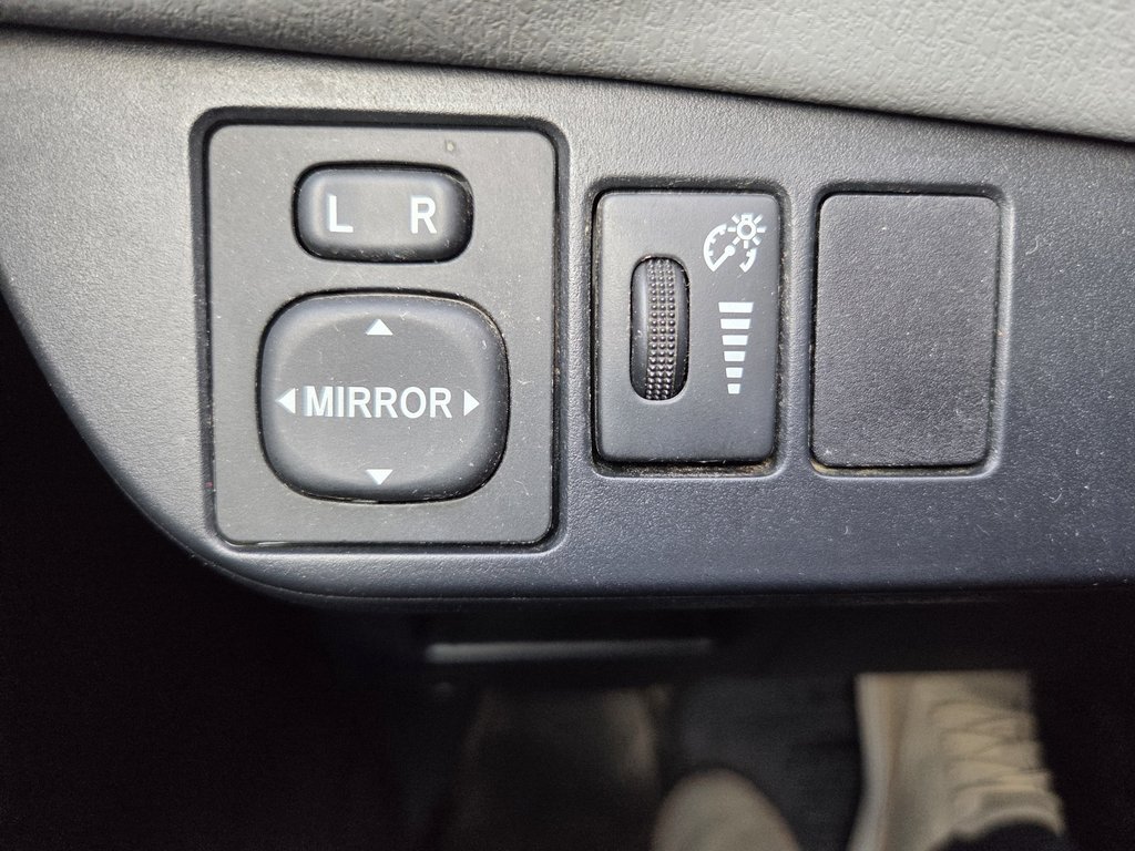 Toyota Yaris Le Hatchback (A/C) 2015 à Mont-Laurier, Québec - 14 - w1024h768px
