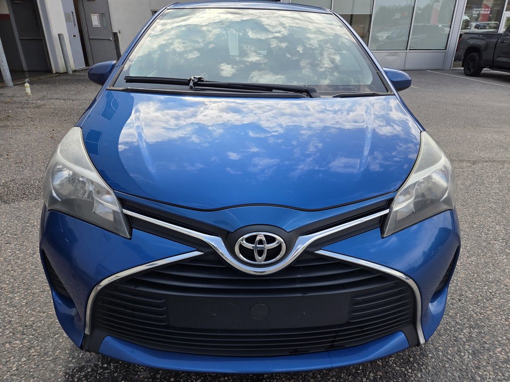 Toyota Yaris Le Hatchback (A/C) 2015 à Mont-Laurier, Québec - 2 - w1024h768px