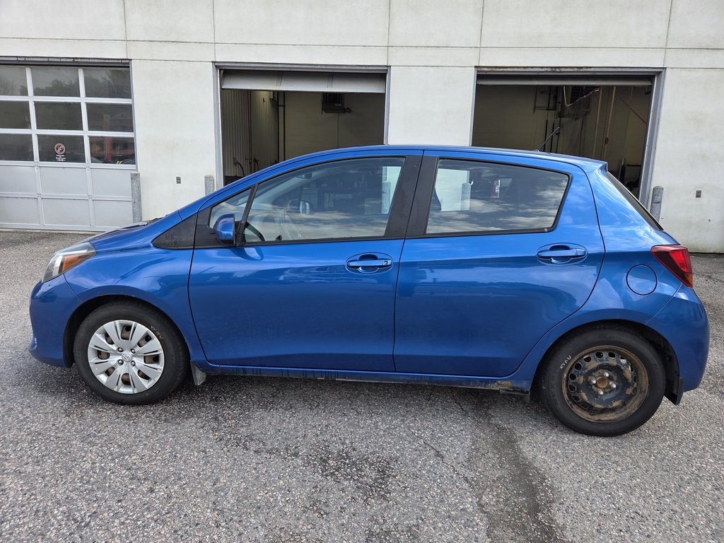 Toyota Yaris Le Hatchback (A/C) 2015 à Mont-Laurier, Québec - 8 - w1024h768px
