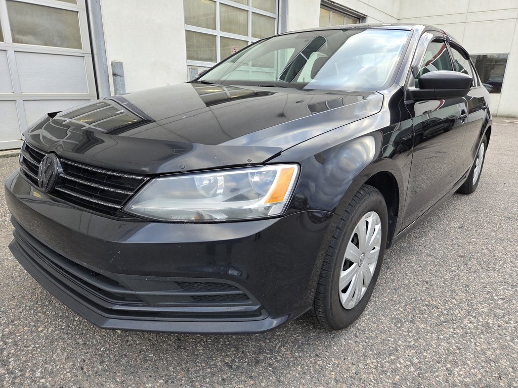 2017 Volkswagen Jetta Sedan Trendline in Mont-Laurier, Quebec - 1 - w1024h768px