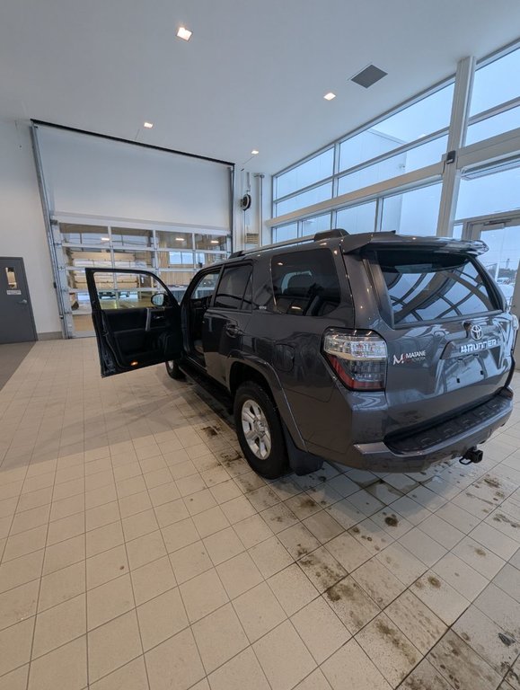 2020  4Runner in Matane, Quebec - 5 - w1024h768px