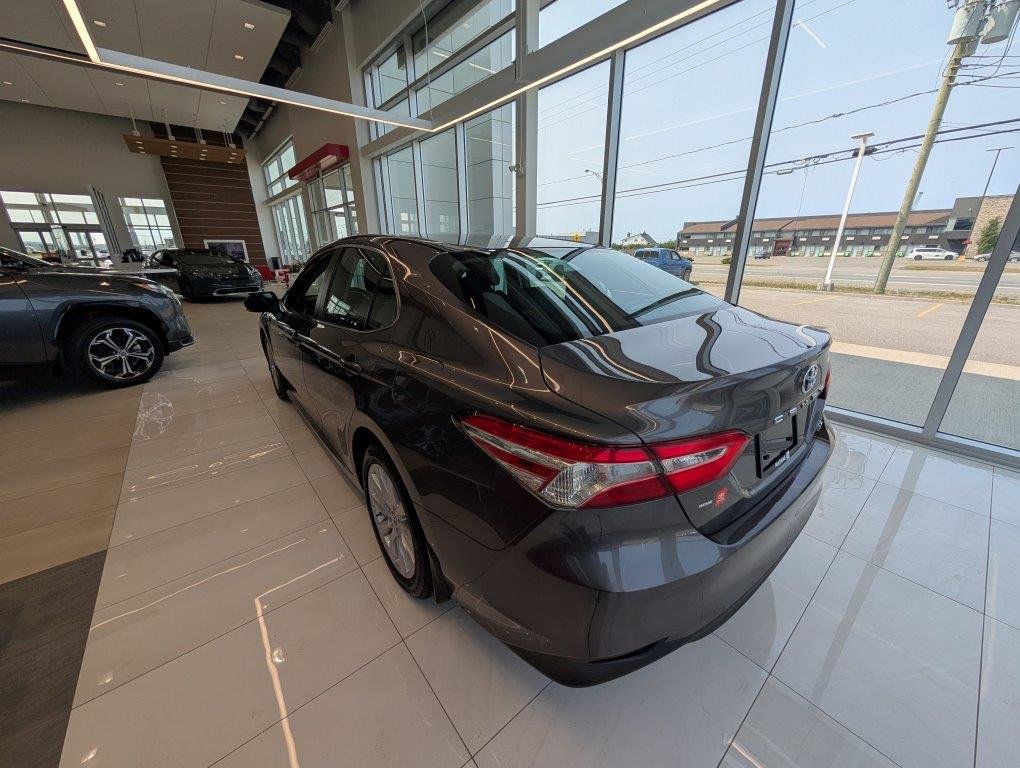 Toyota Camry LE 2019 à Matane, Québec - 6 - w1024h768px