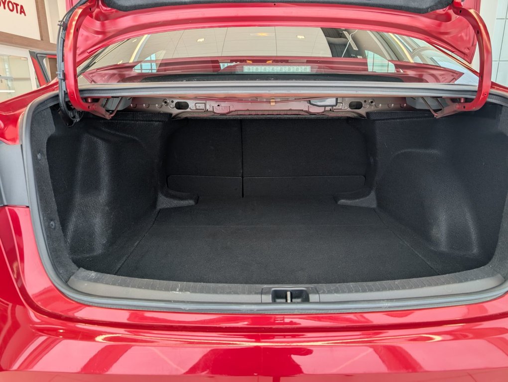 Toyota Corolla SE CVT 2020 à Matane, Québec - 11 - w1024h768px