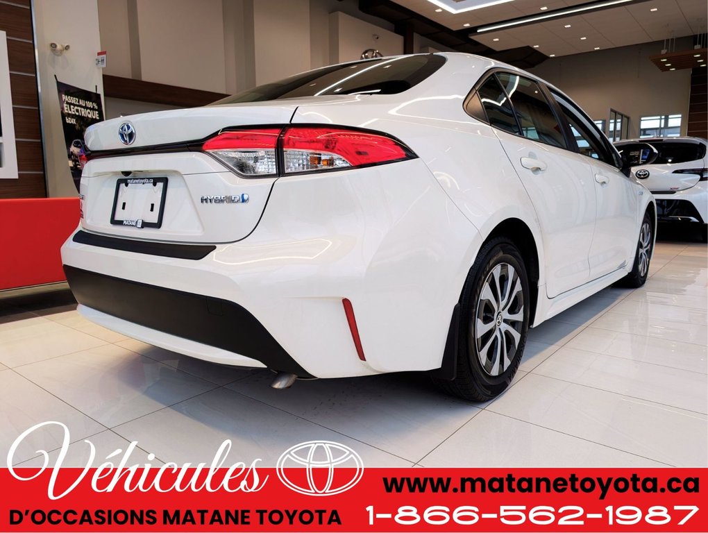 2021 Toyota Corolla Hybride Groupe Premium FWD in Matane, Quebec - 4 - w1024h768px