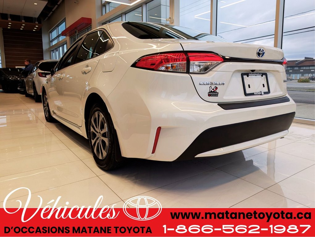 2021 Toyota Corolla Hybride Groupe Premium FWD in Matane, Quebec - 6 - w1024h768px