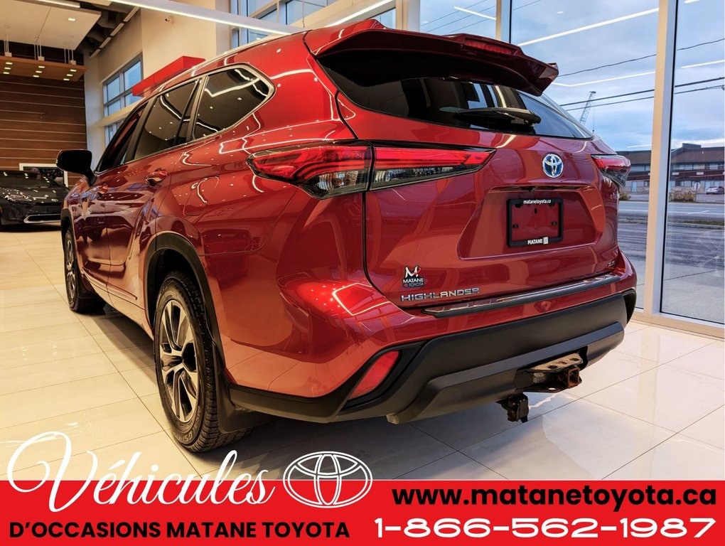Toyota Highlander Hybride XLE AWD 2023 à Matane, Québec - 6 - w1024h768px