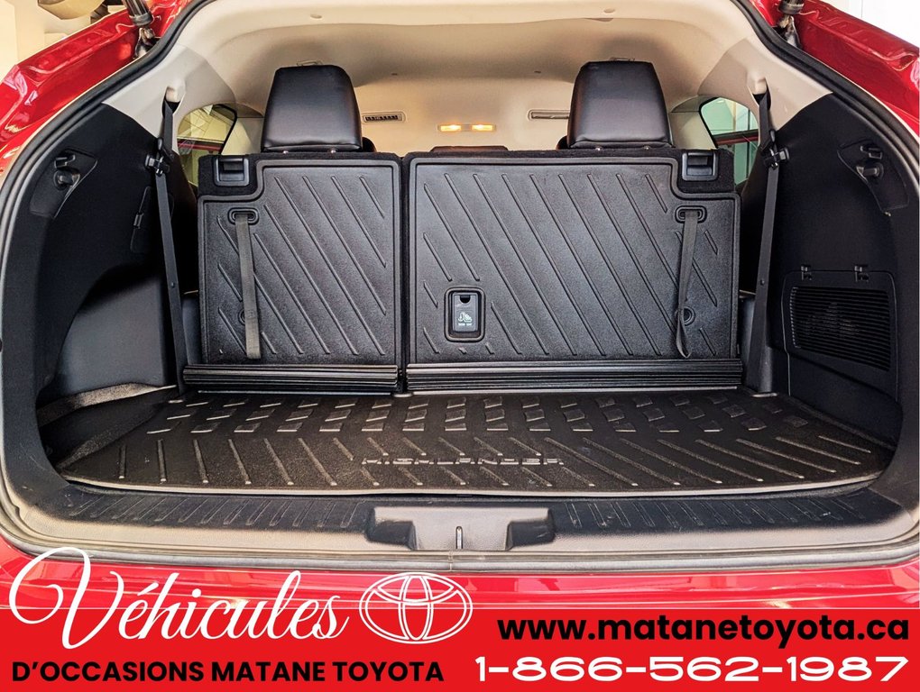 Toyota Highlander Hybride XLE AWD 2023 à Matane, Québec - 14 - w1024h768px