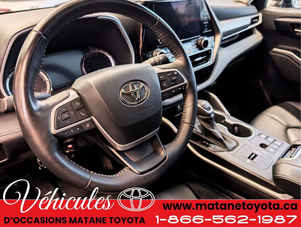 Toyota Highlander Hybride XLE AWD 2023 à Matane, Québec - 8 - w1024h768px